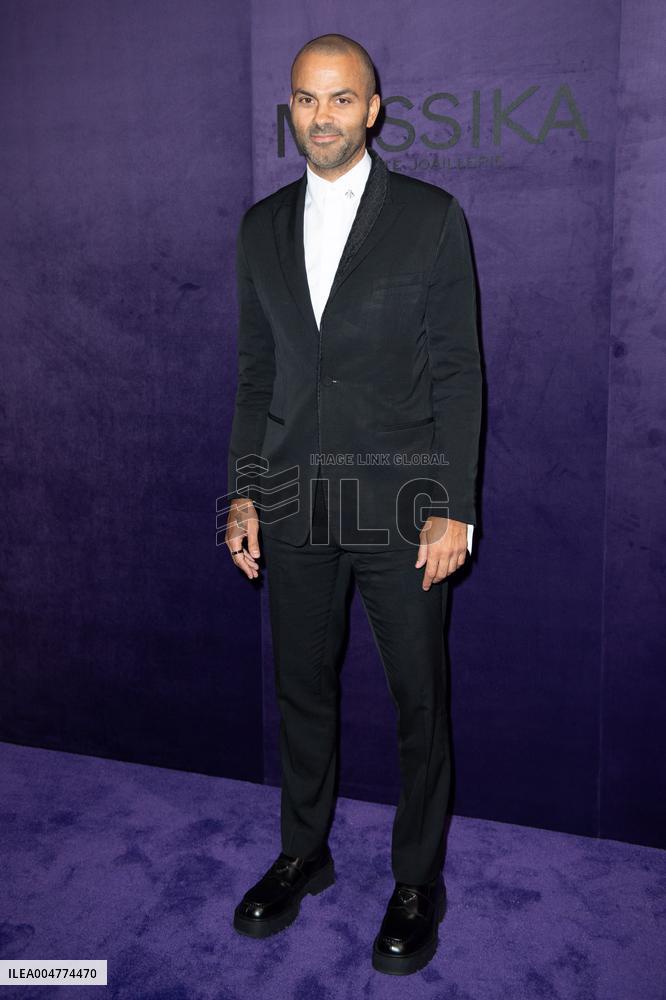 PFW Messika Front Row