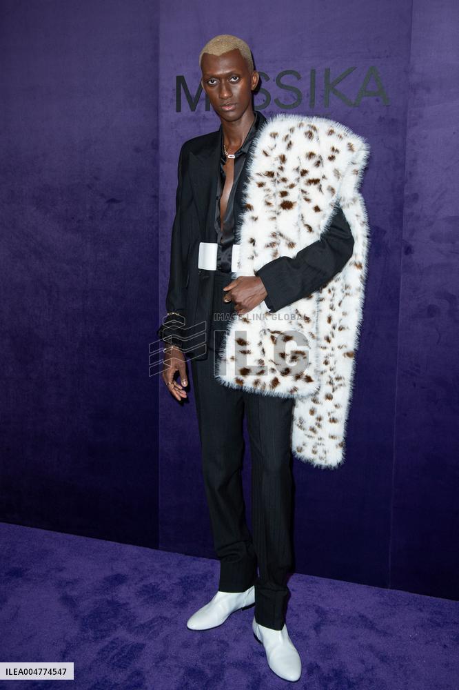 PFW Messika Front Row