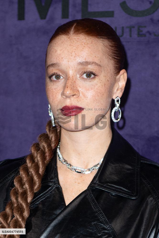 PFW Messika Front Row