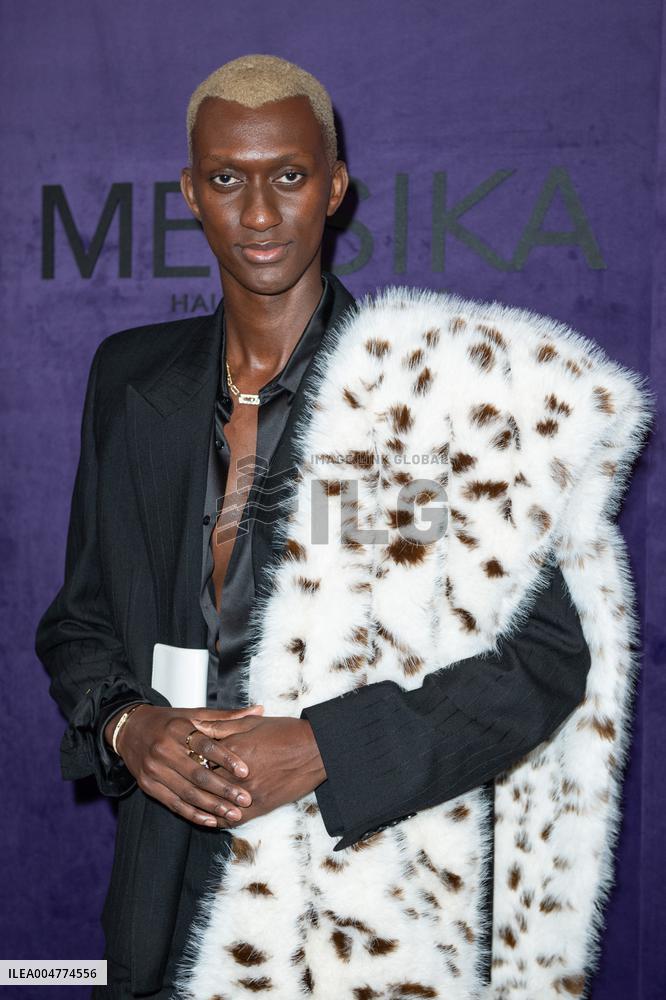 PFW Messika Front Row