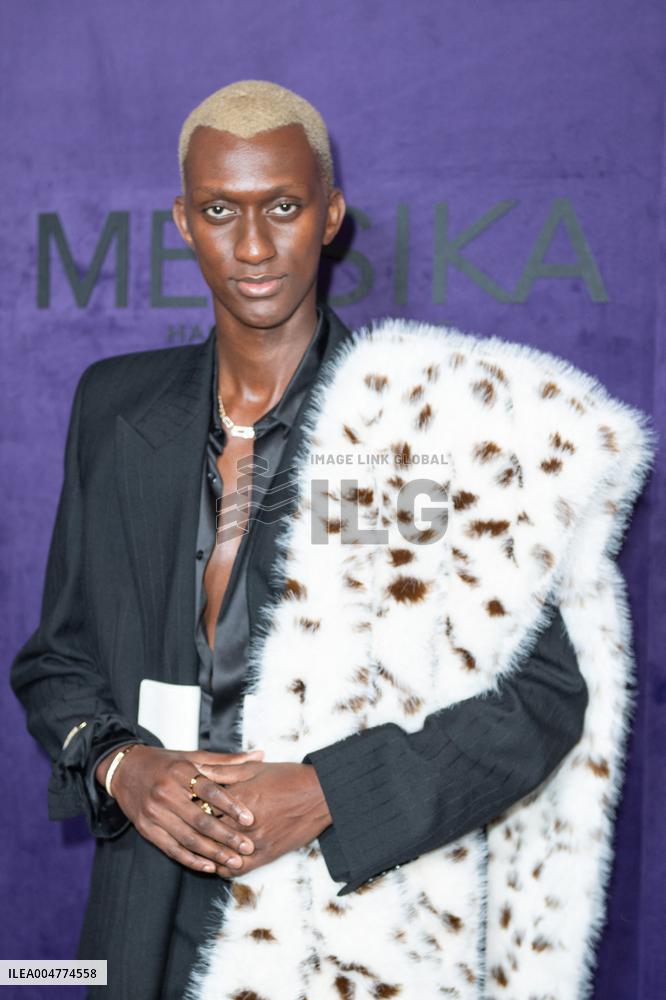 PFW Messika Front Row