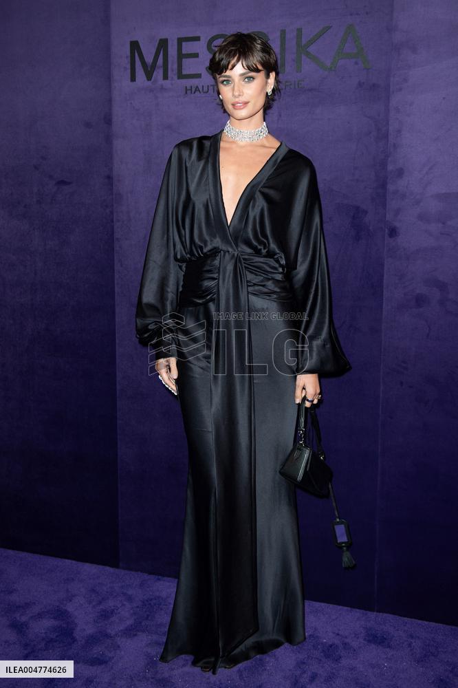 PFW Messika Front Row