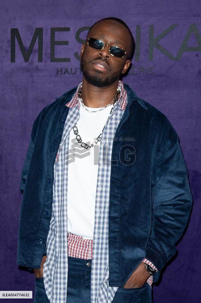 PFW Messika Front Row