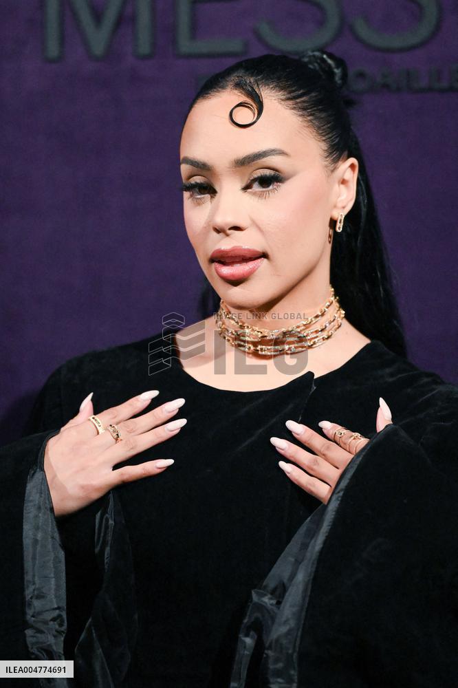 PFW Messika Front Row