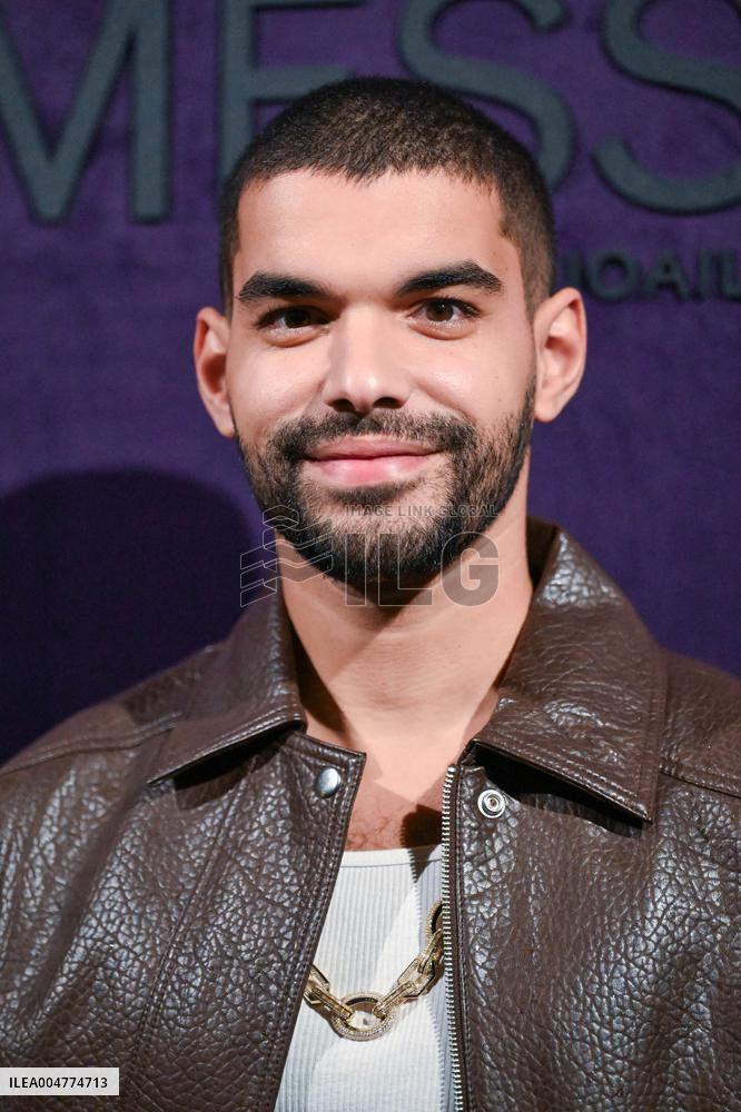 PFW Messika Front Row