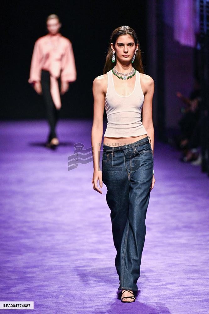 PFW Messika Runway