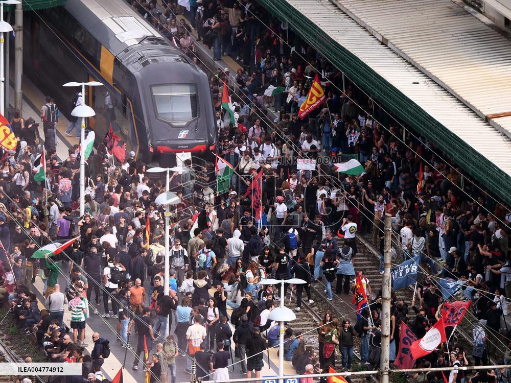 General Strike For the Global Sumud Flotilla - Genoa