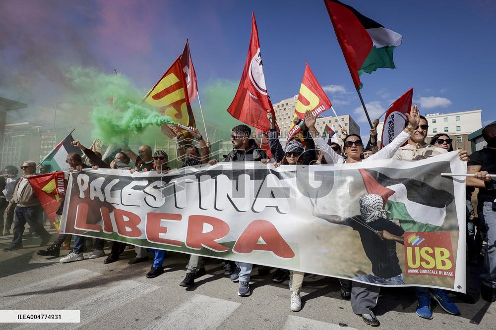 General Strike For the Global Sumud Flotilla - Naples