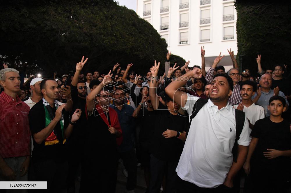 Demonstration of GenZ 212 - Rabat