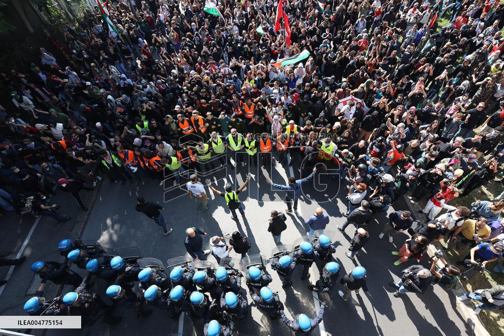 General Strike For the Global Sumud Flotilla - Bologna