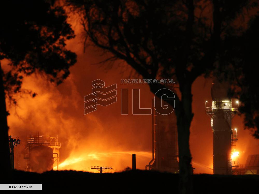 Chevron Refinery Fire In California