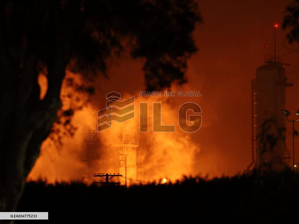 Chevron Refinery Fire In California