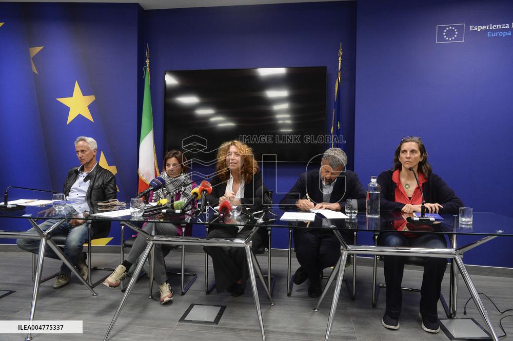 Press Conference Of Italian Parliamentarians Expelled From Israel - Rome