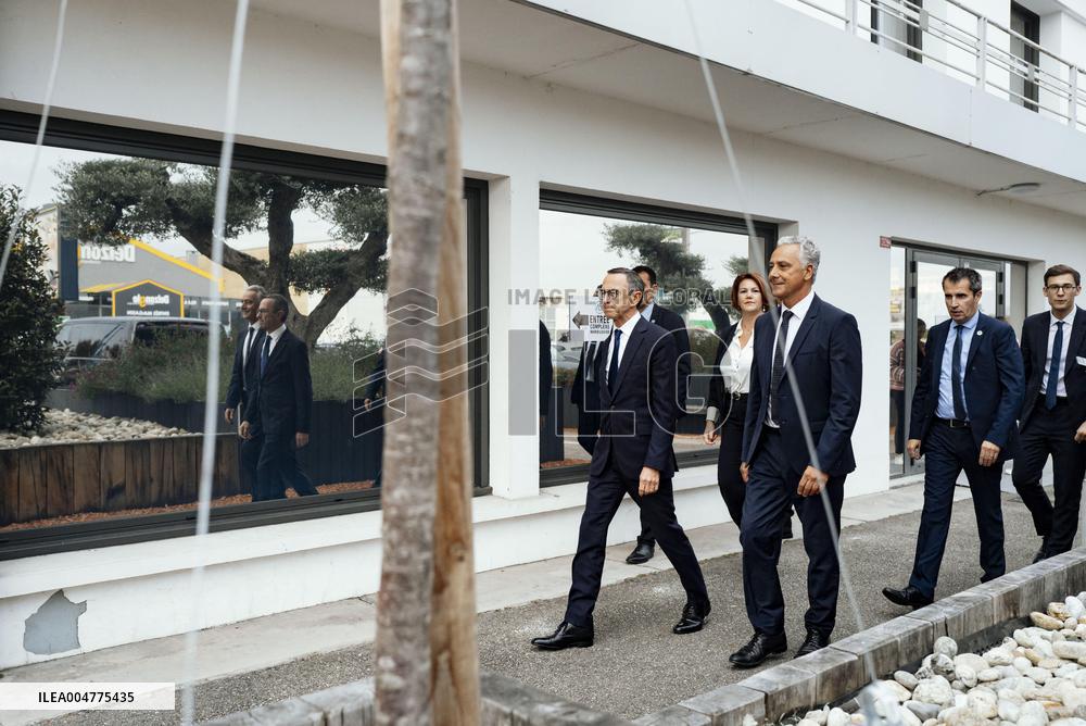 Bruno Retailleau During Meeting for Partial Legislative Elections - Montauban
