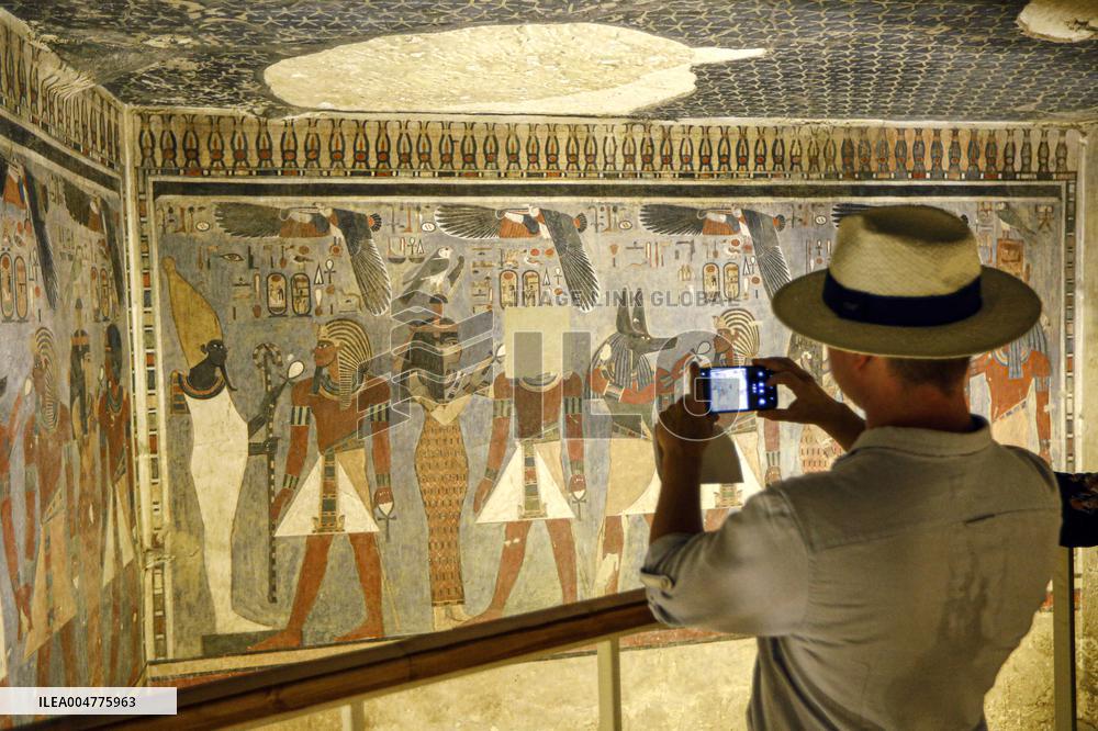 Menhotep III Tomb Opens After Two Decades of Restoration - Egypte