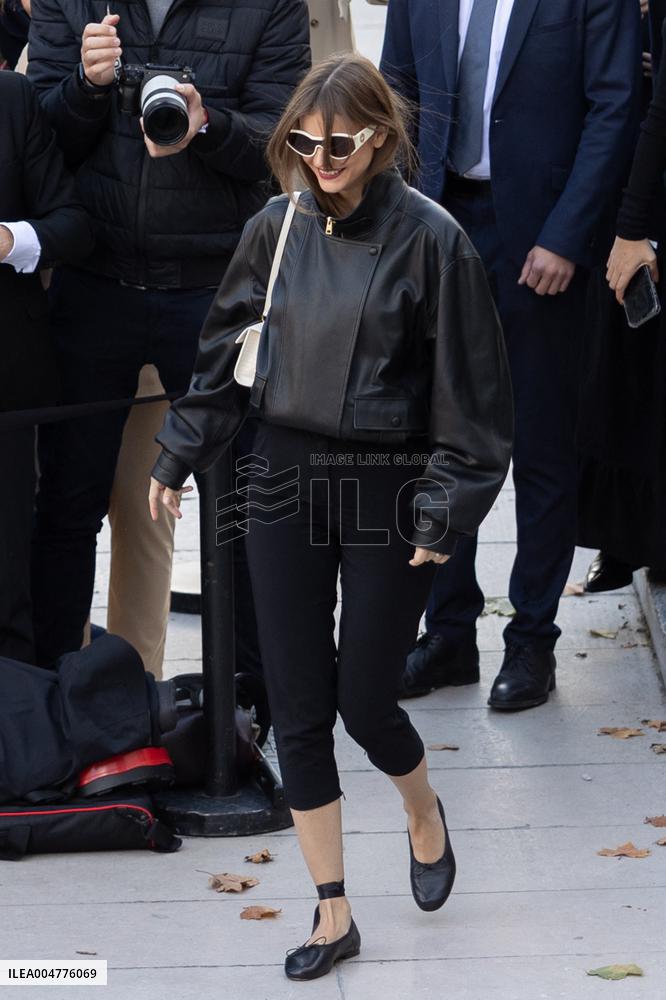 PFW - Elie Saab Womenswear Spring-Summer - Arrivals NB