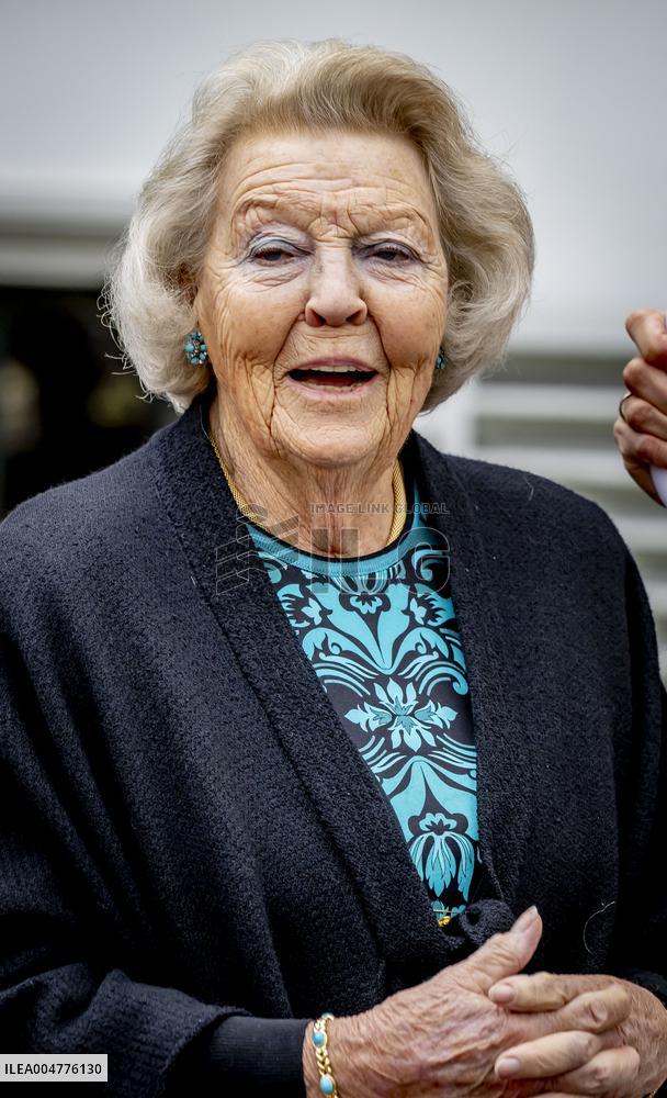Princess Beatrix During The Sixth Edition Of Het Oranjepad - Baarn