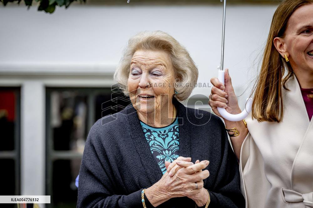 Princess Beatrix During The Sixth Edition Of Het Oranjepad - Baarn