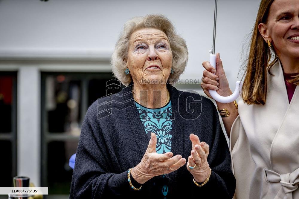 Princess Beatrix During The Sixth Edition Of Het Oranjepad - Baarn