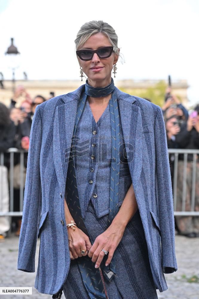 PFW Vivienne Westwood Outside Arrivals