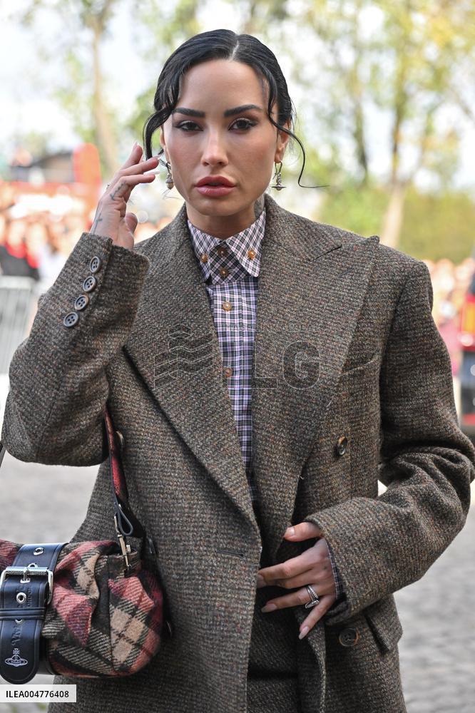 PFW Vivienne Westwood Outside Arrivals