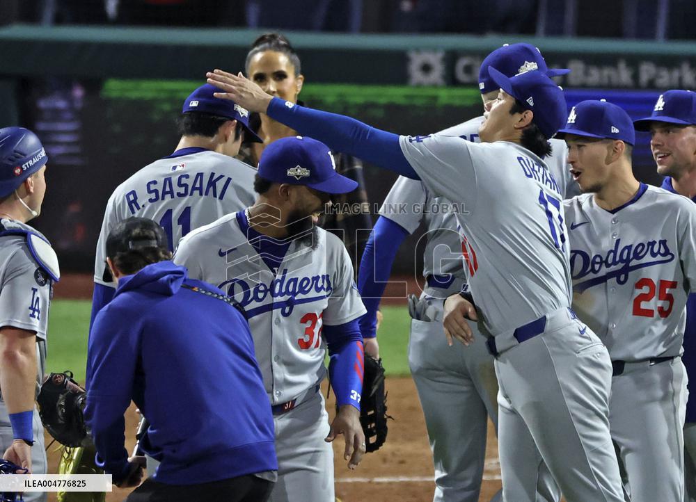 Baseball: Division Series between Dodgers and Phillies