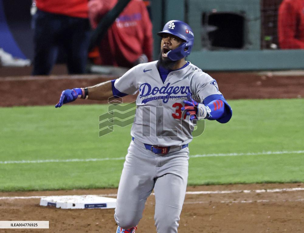 Baseball: Division Series between Dodgers and Phillies
