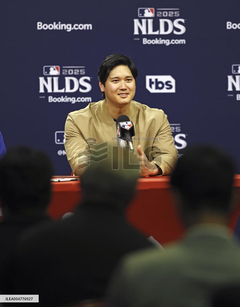 Baseball: Division Series between Dodgers and Phillies