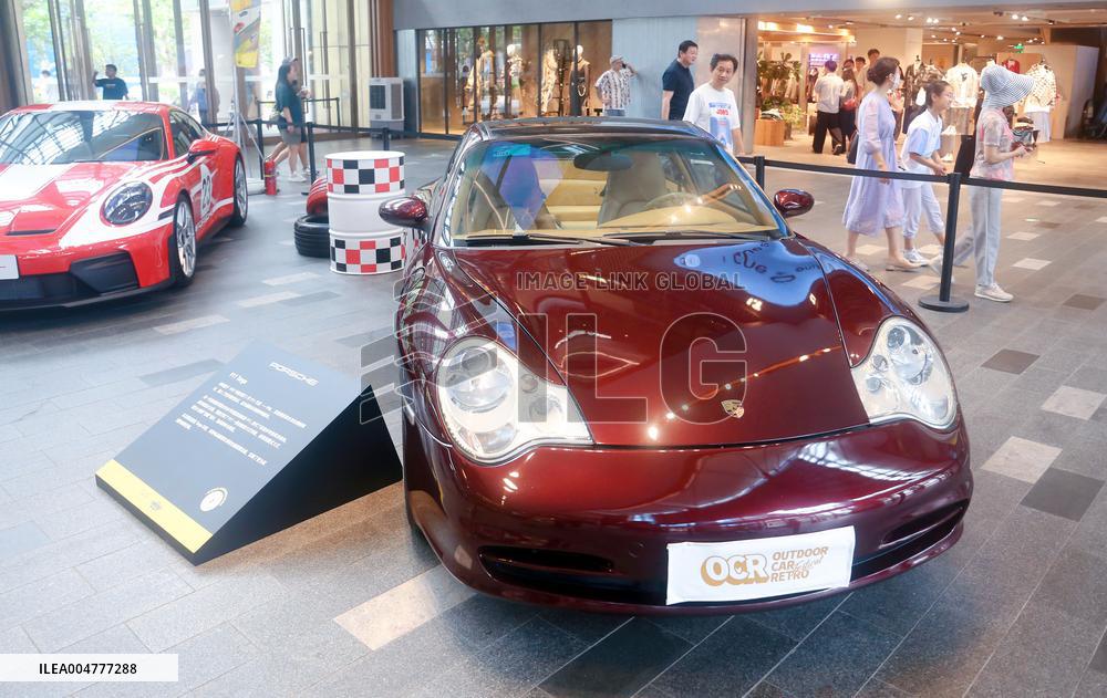 Antique Classic Car and Sports Car Show in Shanghai