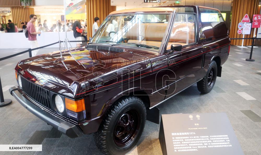 Antique Classic Car and Sports Car Show in Shanghai