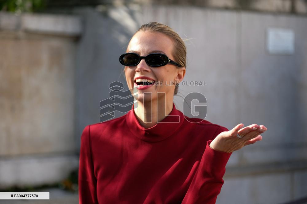 PFW - Elie Saab Outside Arrivals