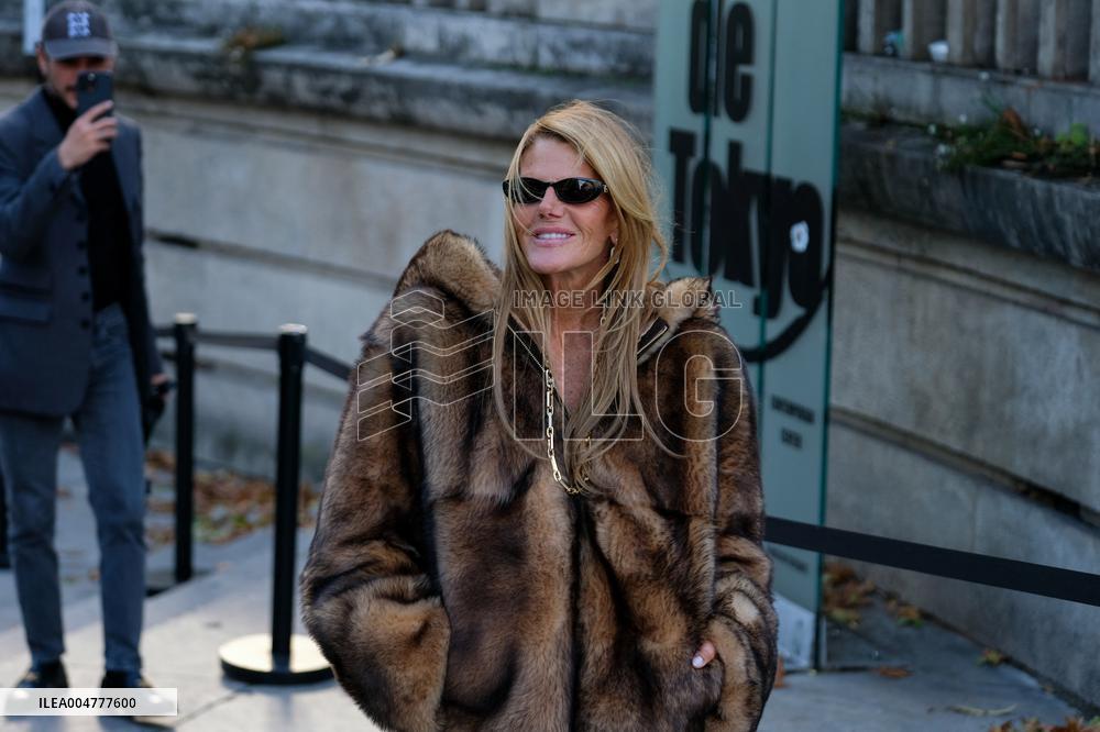 PFW - Elie Saab Outside Arrivals