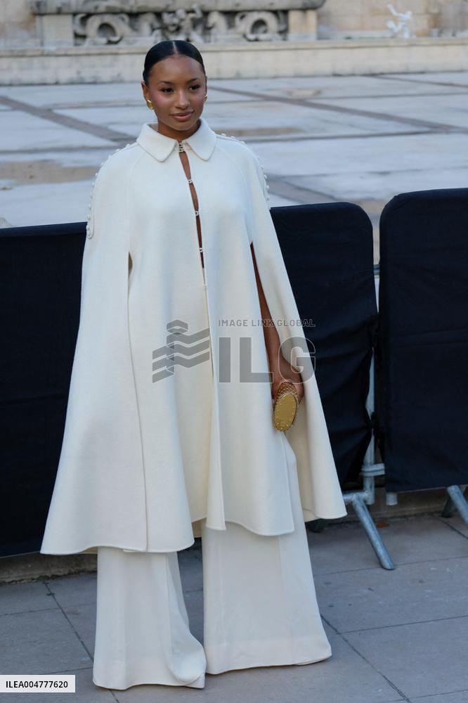 PFW - Elie Saab Outside Arrivals