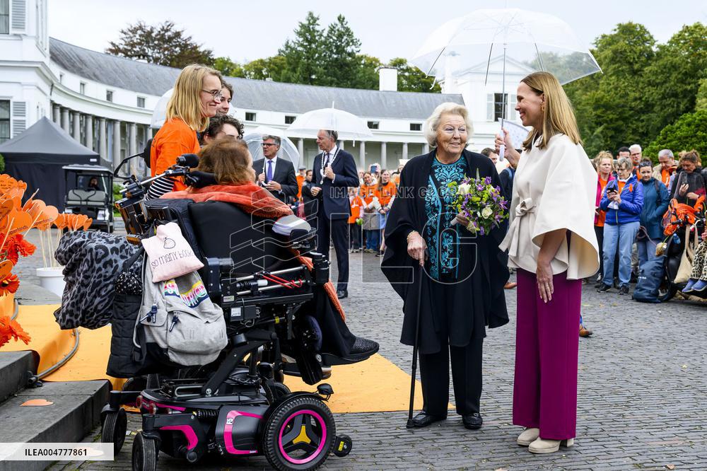 Princess Beatrix During The Sixth Edition Of Het Oranjepad - Baarn