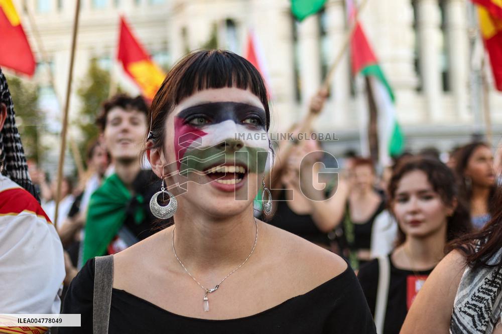 Demonstration in Support of Palestine Across Spain