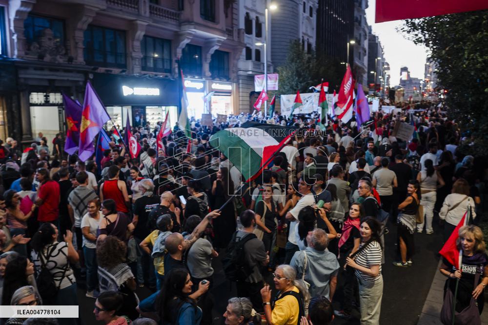 Demonstration in Support of Palestine Across Spain