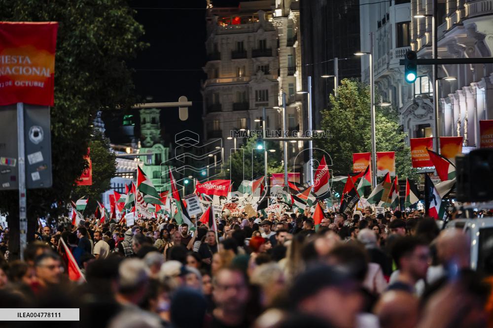 Demonstration in Support of Palestine Across Spain