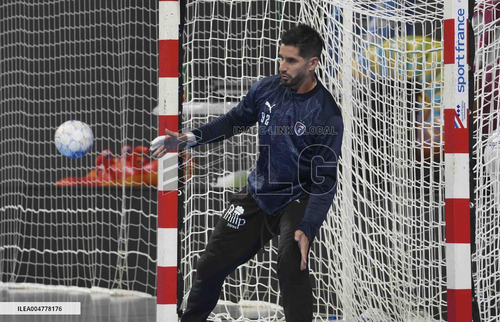 Handball - French Champ - Cesson Rennes v Montpellier
