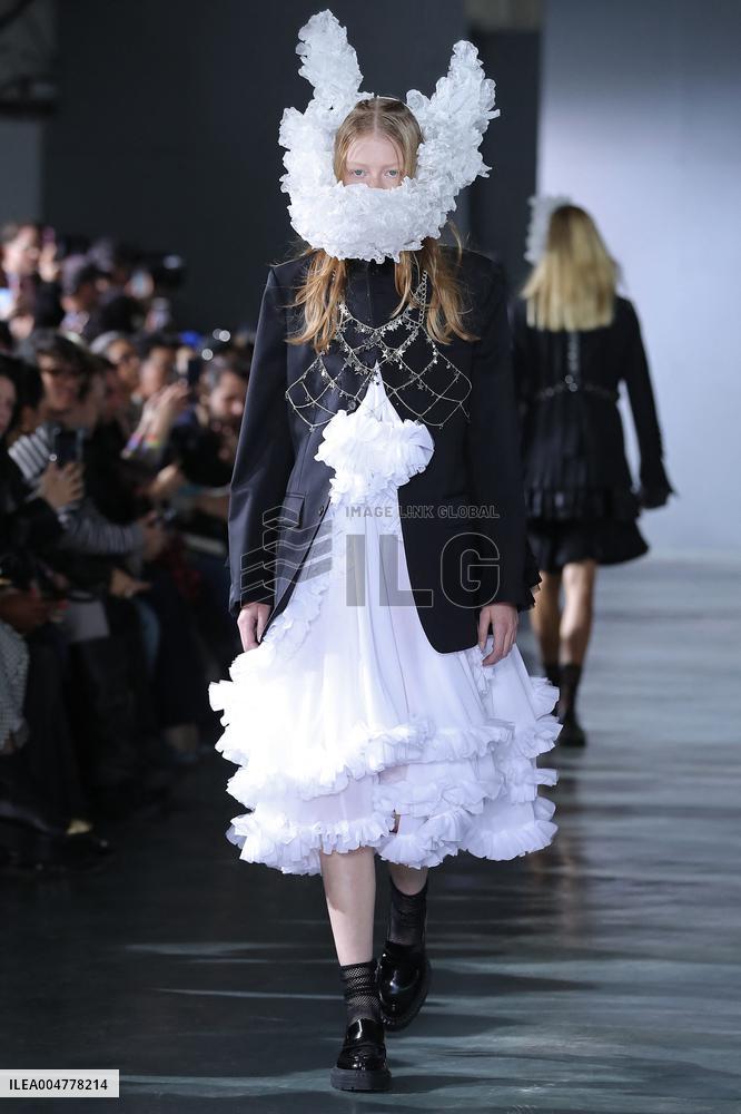 PFW - Noir Kei Ninomiya Runway