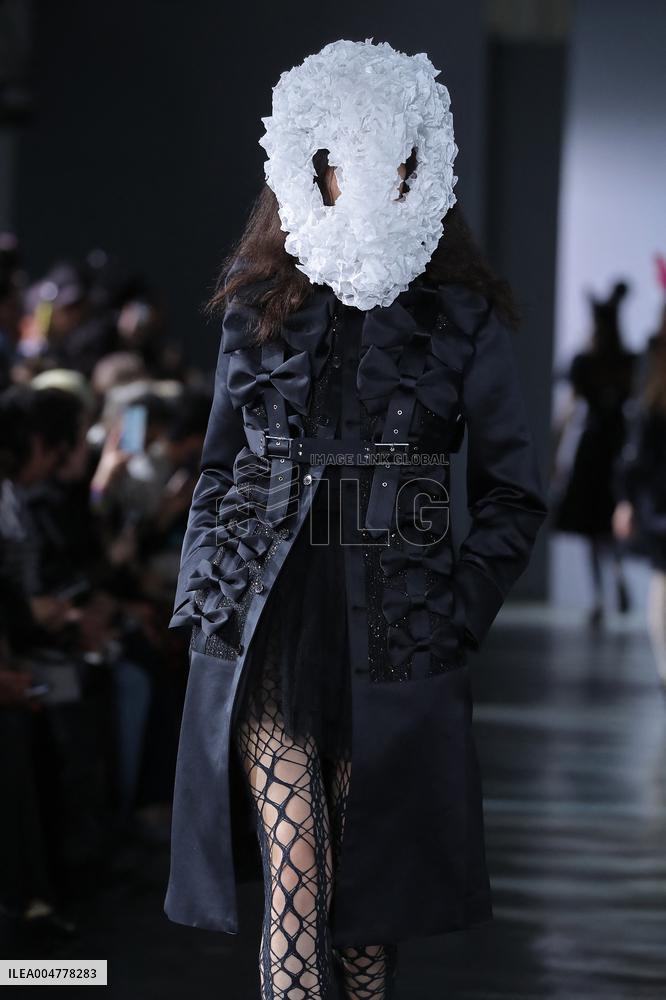 PFW - Noir Kei Ninomiya Runway