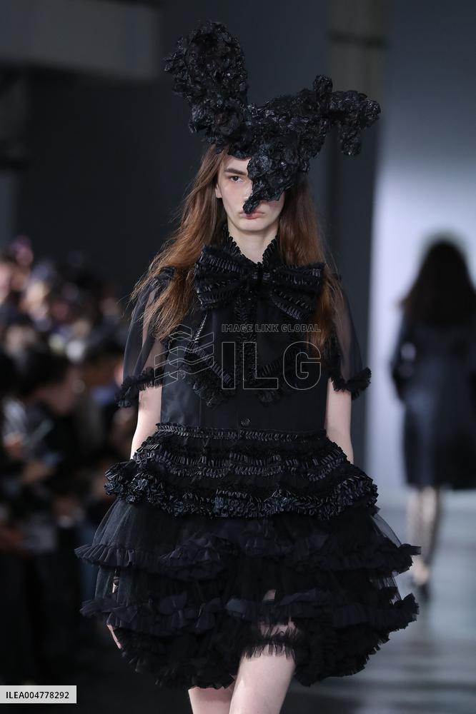 PFW - Noir Kei Ninomiya Runway