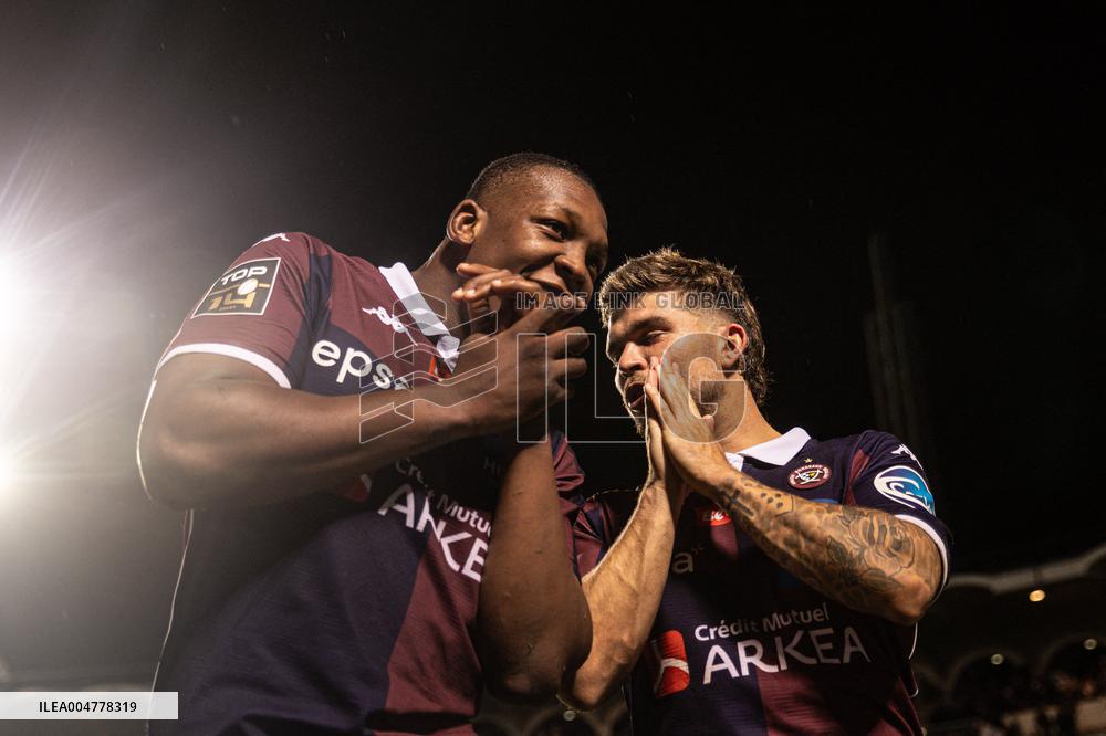 TOP 14: UNION BORDEAUX BEGLE VS LOU RUGBY (LYON)