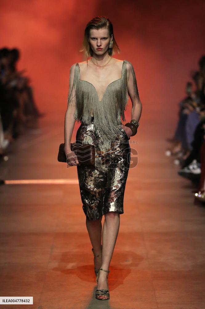 PFW - Elie Saab Runway