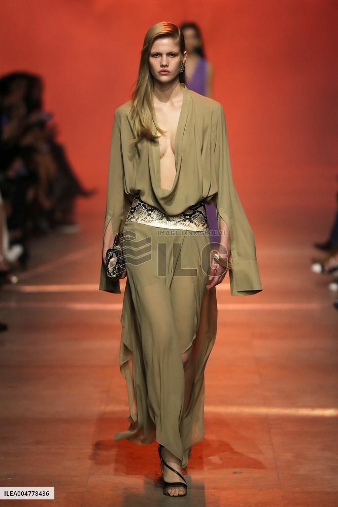 PFW - Elie Saab Runway