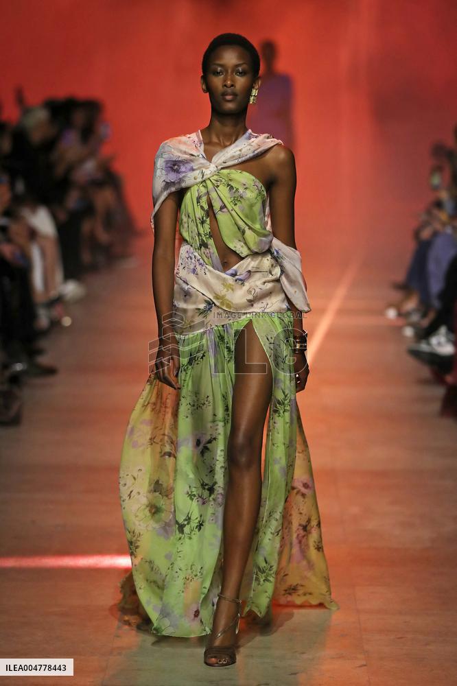 PFW - Elie Saab Runway