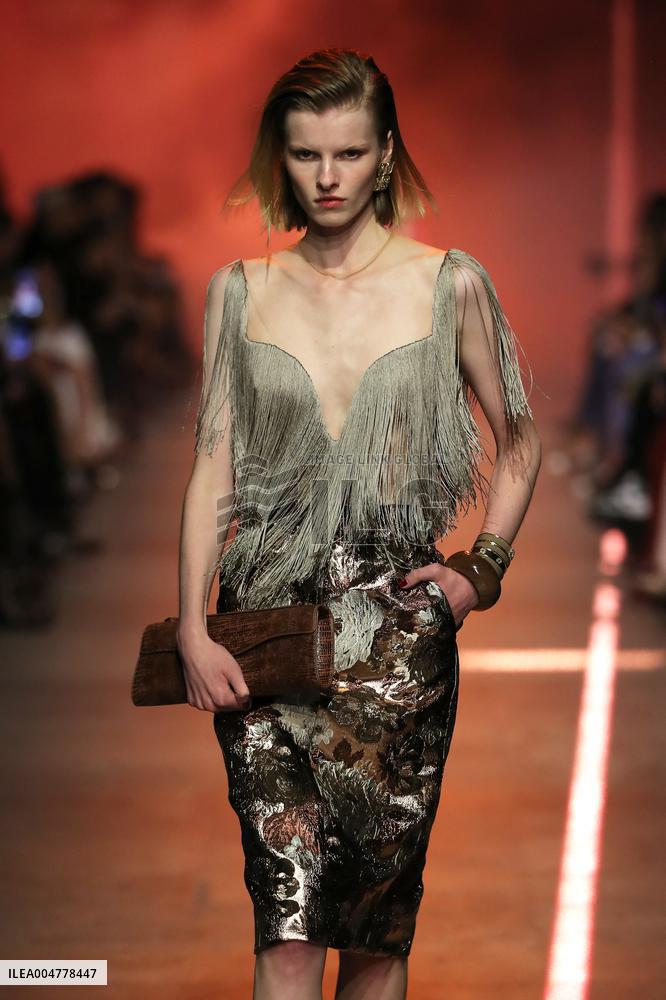 PFW - Elie Saab Runway
