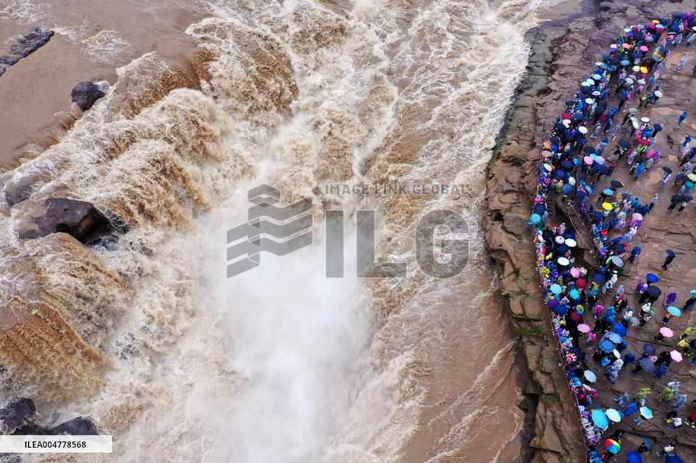 Yellow River Hukou Waterfall