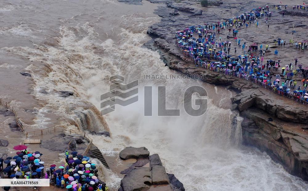 Yellow River Hukou Waterfall