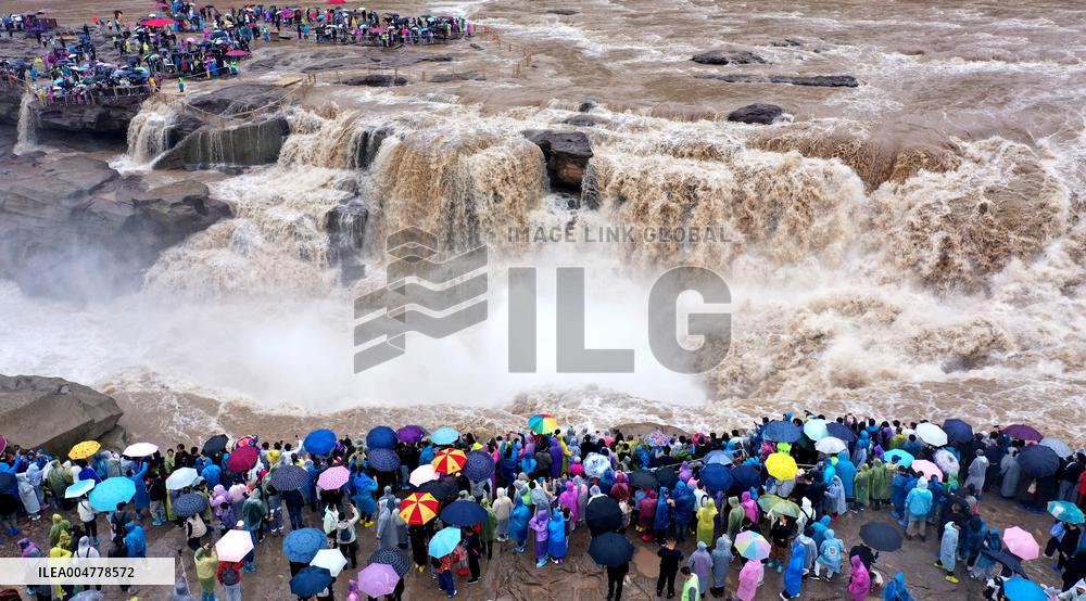 Yellow River Hukou Waterfall