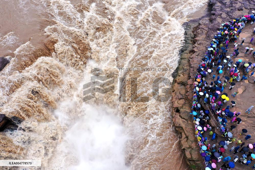 Yellow River Hukou Waterfall